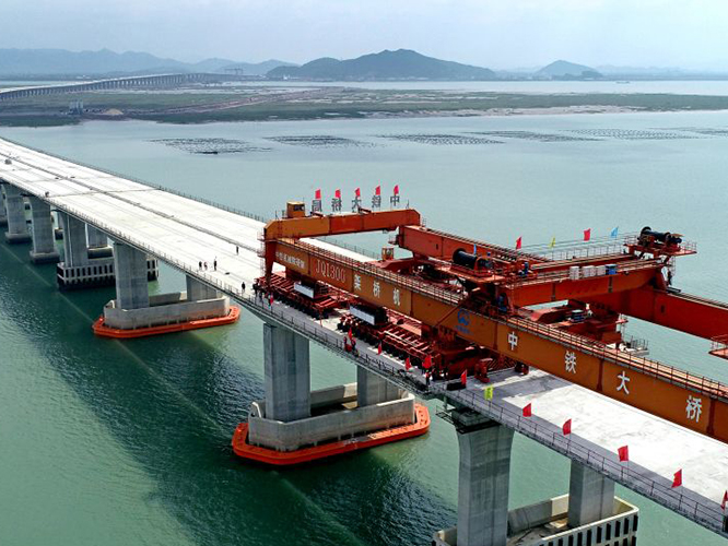 三门湾跨海大桥——定制高强度smc沟盖板